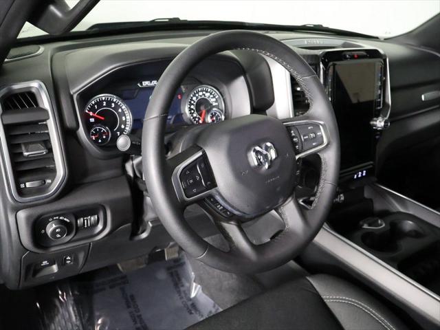 2025 Ram 1500 Big Horn Crew Cab 4x4 5'7" Box