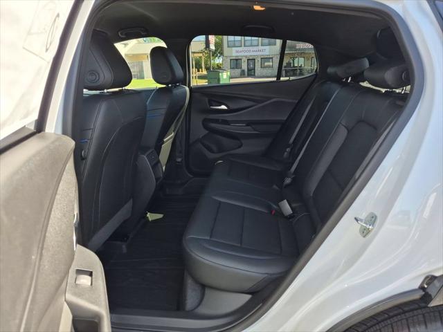 2026 Buick NV Sport Touring FWD