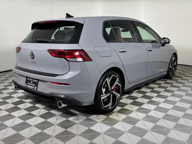 2026 Volkswagen Golf GTI 2.0T SE