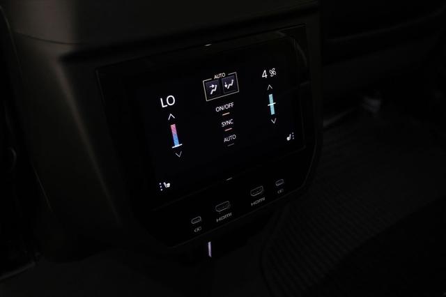 2025 GMC Yukon 4WD Denali Ultimate