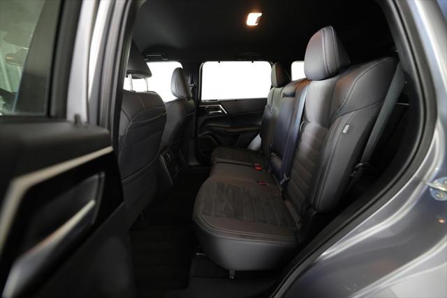 2024 Mitsubishi Outlander SE Black Edition S-AWC