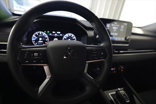2024 Mitsubishi Outlander SE Black Edition S-AWC