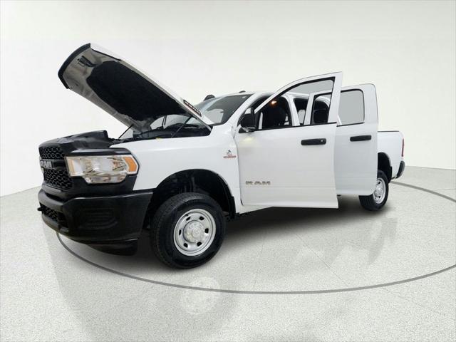 2022 Ram 2500 Tradesman Crew Cab 4x4 6'4" Box