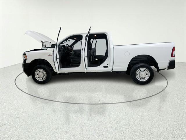 2022 Ram 2500 Tradesman Crew Cab 4x4 6'4" Box