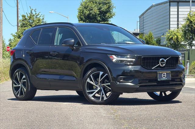 2022 Volvo XC40 T5 R-Design for sale in Eugene, OR