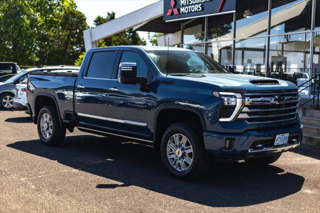 2024 Chevrolet Silverado 3500HD 4WD Crew Cab Standard Bed High Country