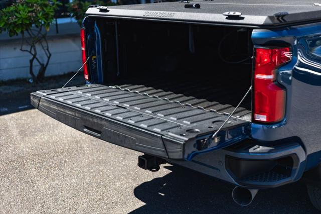2024 Chevrolet Silverado 3500HD 4WD Crew Cab Standard Bed High Country