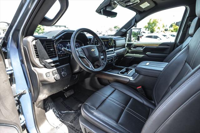 2024 Chevrolet Silverado 3500HD 4WD Crew Cab Standard Bed High Country