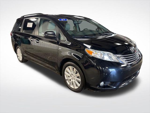 2017 Toyota Sienna XLE Premium 7 Passenger