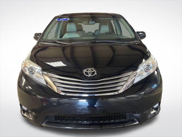 2017 Toyota Sienna XLE Premium 7 Passenger