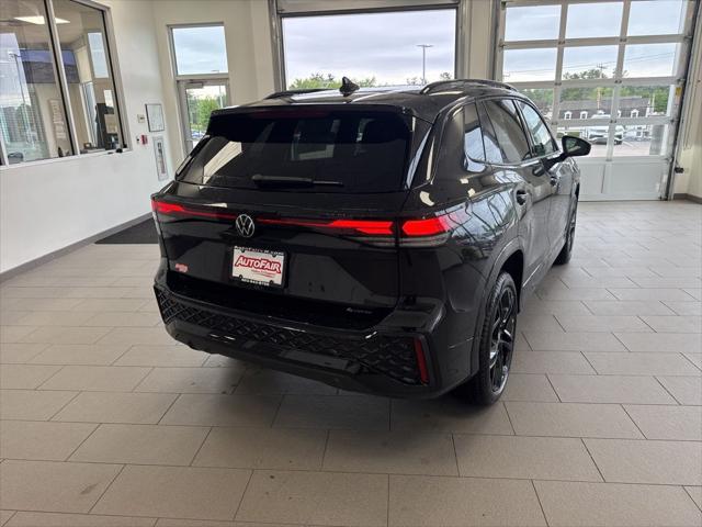2026 Volkswagen Tiguan SE R-Line Black