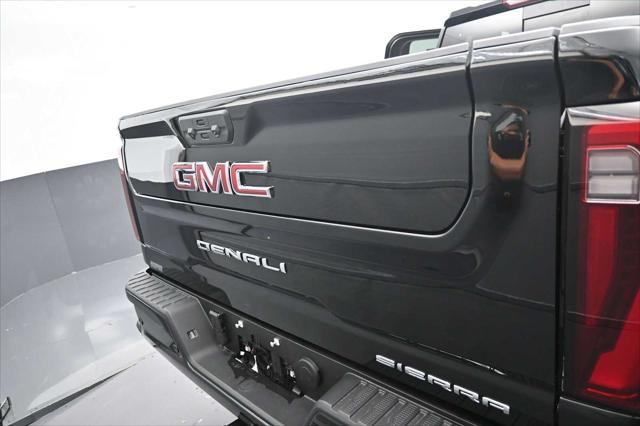 2026 GMC Sierra 2500HD Crew Cab, Standard Bed, Denali, 4WD