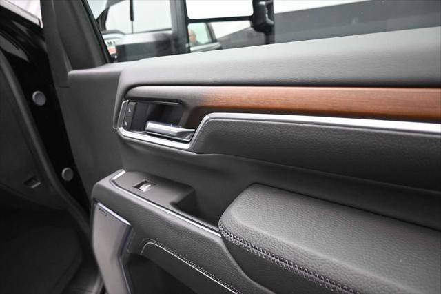 2026 GMC Sierra 2500HD Crew Cab, Standard Bed, Denali, 4WD