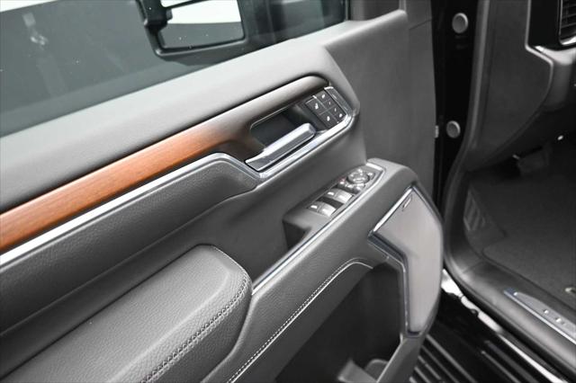 2026 GMC Sierra 2500HD Crew Cab, Standard Bed, Denali, 4WD