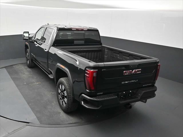 2026 GMC Sierra 2500HD Crew Cab, Standard Bed, Denali, 4WD