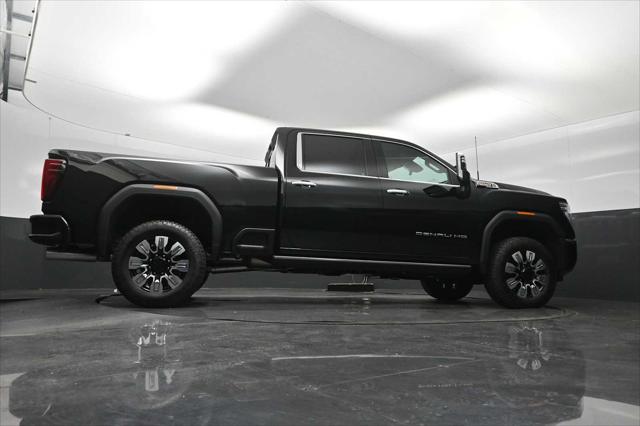 2026 GMC Sierra 2500HD Crew Cab, Standard Bed, Denali, 4WD
