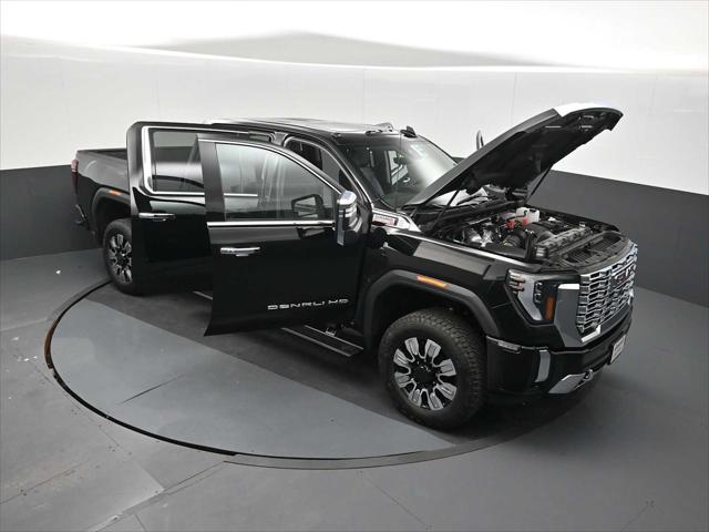 2026 GMC Sierra 2500HD Crew Cab, Standard Bed, Denali, 4WD