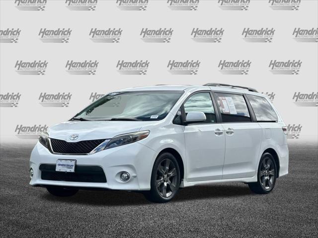 2015 Toyota Sienna SE Premium 8 Passenger