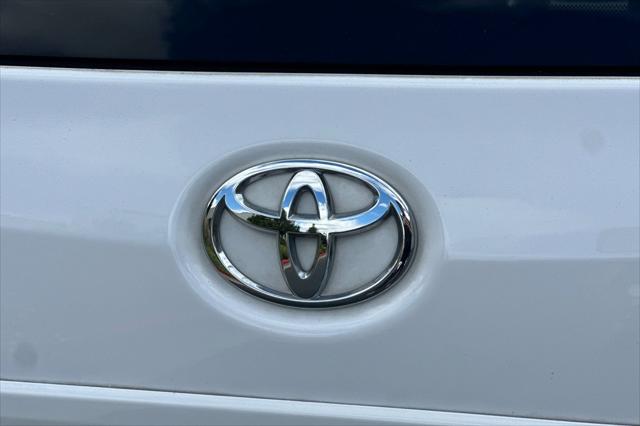 2015 Toyota Sienna SE Premium 8 Passenger