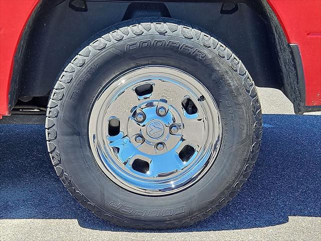 2019 Ram 1500 Classic Tradesman Crew Cab 4x4 5'7" Box