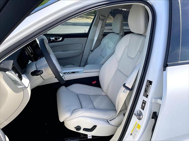 2026 Volvo XC60 Plug-In Hybrid Ultra, T8 AWD Electric/Gasoline, Dark