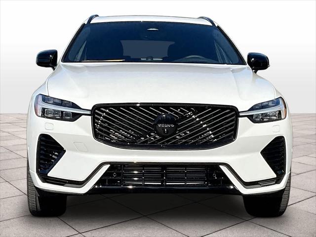 2026 Volvo XC60 Plug-In Hybrid Black Edition Ultra, T8 AWD Electric/Gasoline, Dark