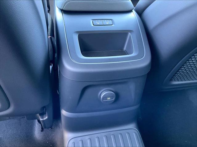 2026 Volvo XC60 Plug-In Hybrid Black Edition Ultra, T8 AWD Electric/Gasoline, Dark