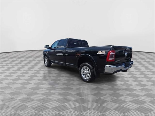 2020 Ram 3500 Laramie Crew Cab 4x4 8' Box