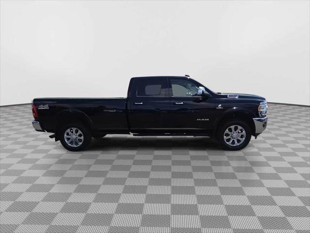 2020 Ram 3500 Laramie Crew Cab 4x4 8' Box