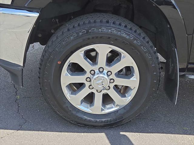 2020 Ram 3500 Laramie Crew Cab 4x4 8' Box