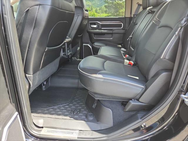 2020 Ram 3500 Laramie Crew Cab 4x4 8' Box