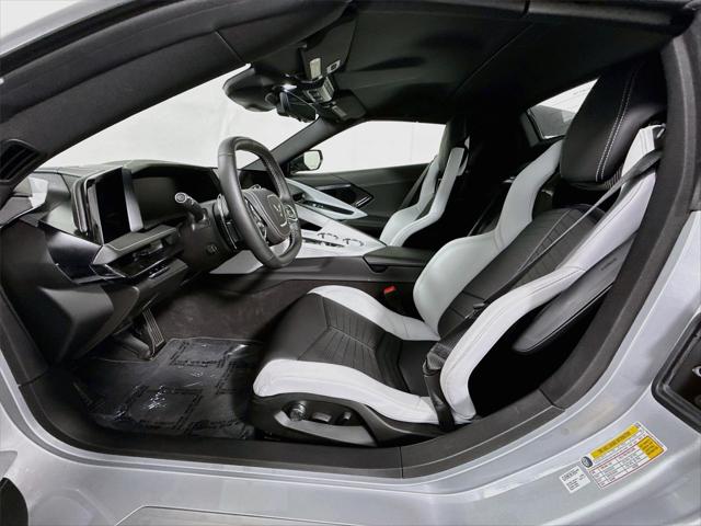 2026 Chevrolet Corvette Stingray Convertible, 2LT, RWD