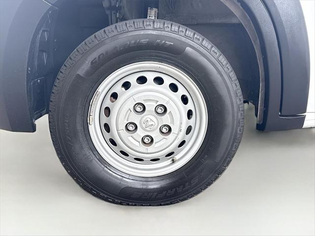 2024 Ram ProMaster Cargo Van Low Roof 136" WB w/Pass Seat