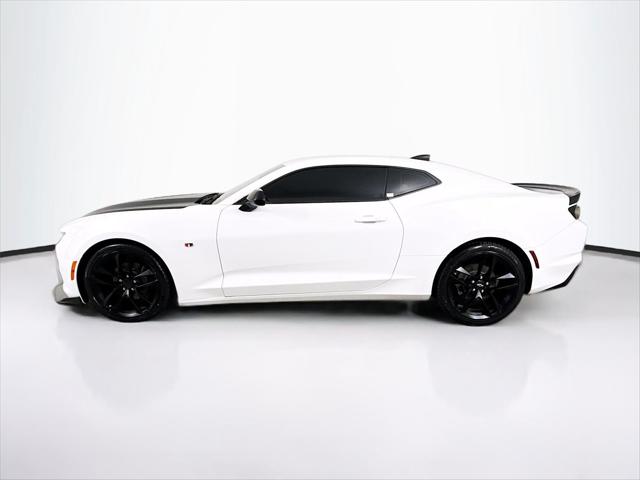2021 Chevrolet Camaro RWD Coupe 1LT