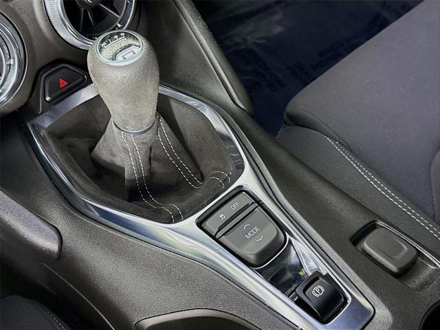 2021 Chevrolet Camaro RWD Coupe 1LT