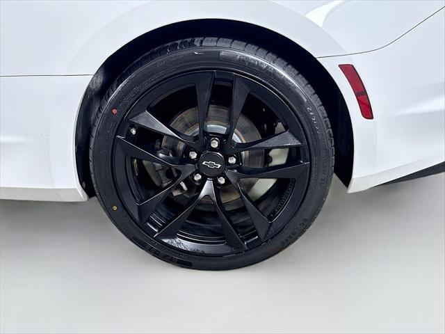2021 Chevrolet Camaro RWD Coupe 1LT