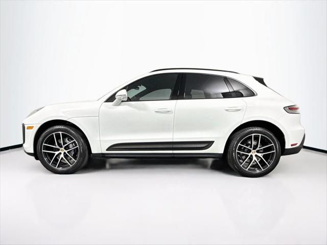 2023 Porsche Macan T