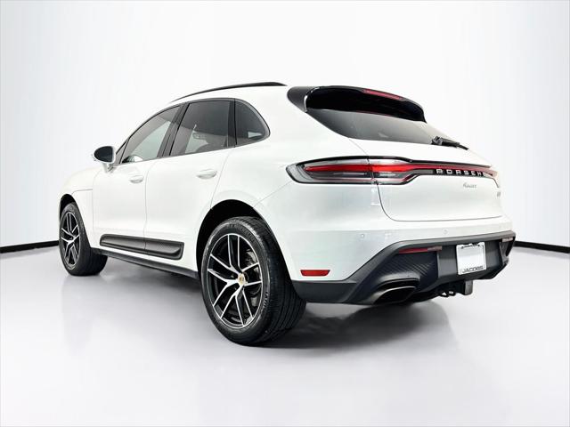 2023 Porsche Macan T