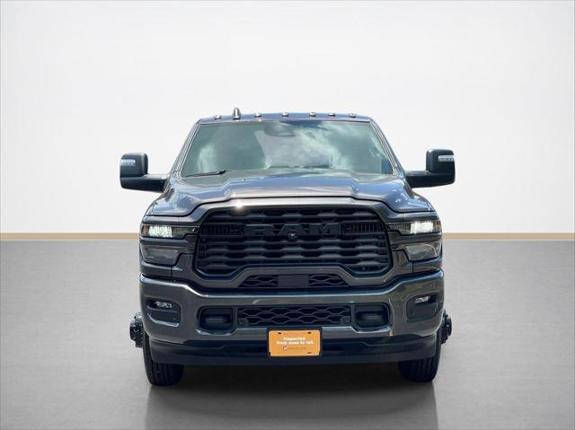 2026 Ram 3500 Lone Star Crew Cab 4x4 8' Box