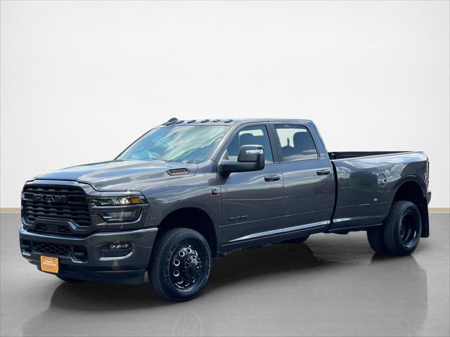 2026 Ram 3500 Lone Star Crew Cab 4x4 8' Box