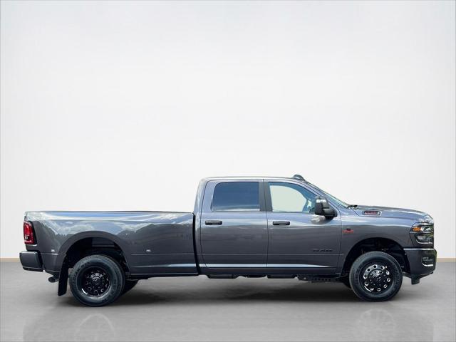 2026 Ram 3500 Lone Star Crew Cab 4x4 8' Box