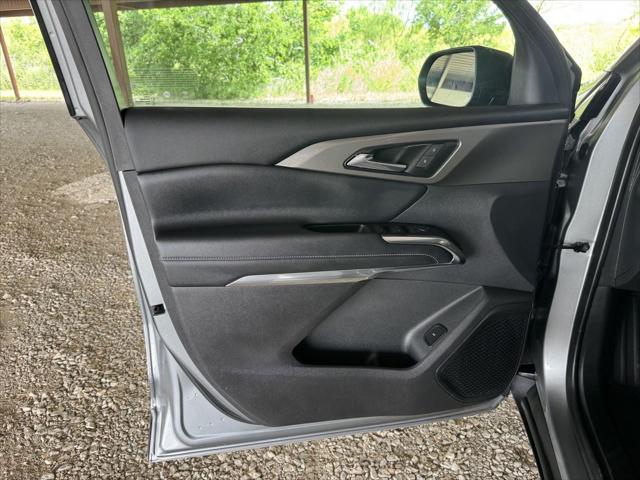 2025 Chevrolet Traverse FWD LT