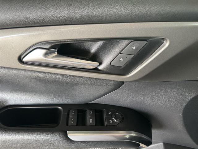 2025 Chevrolet Traverse FWD LT