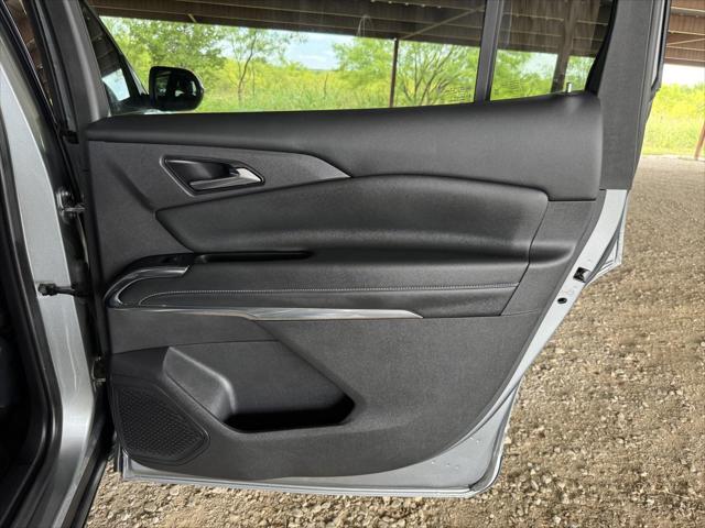 2025 Chevrolet Traverse FWD LT