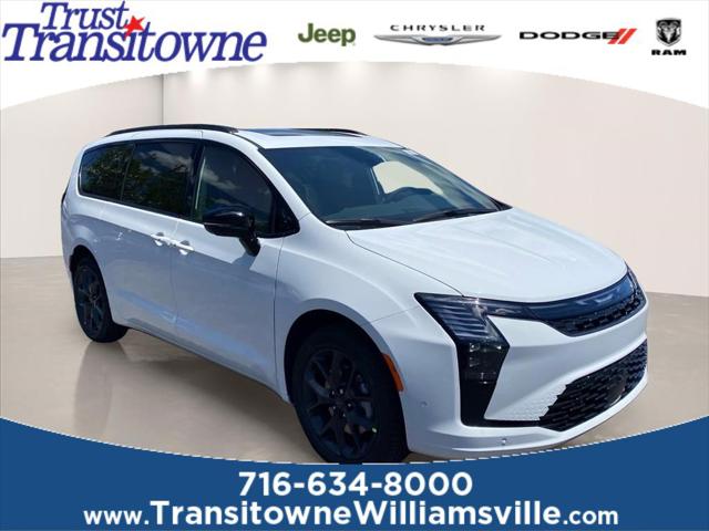 2027 Chrysler Pacifica Limited for sale in West Seneca, NY