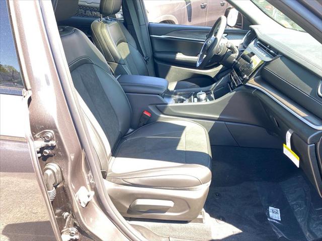2026 Jeep Grand Cherokee L Altitude 4x4