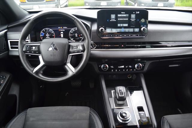 2023 Mitsubishi Outlander SE Black Edition S-AWC