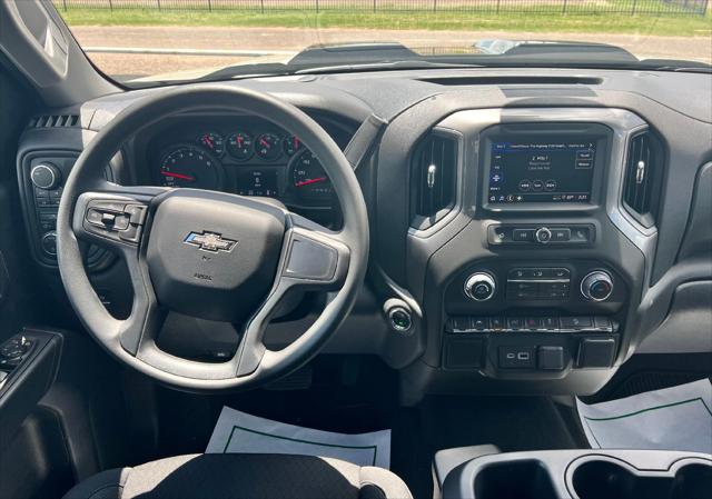 2026 Chevrolet Silverado 1500 4WD Crew Cab Short Bed Custom Trail Boss