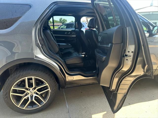 2017 Ford Explorer Sport