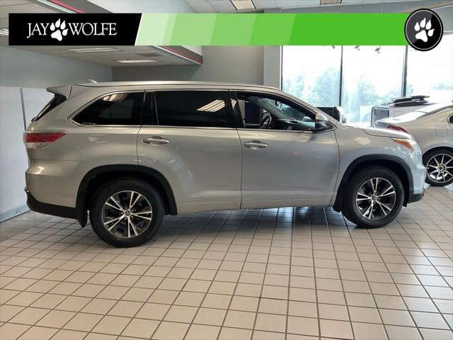 2016 Toyota Highlander XLE V6